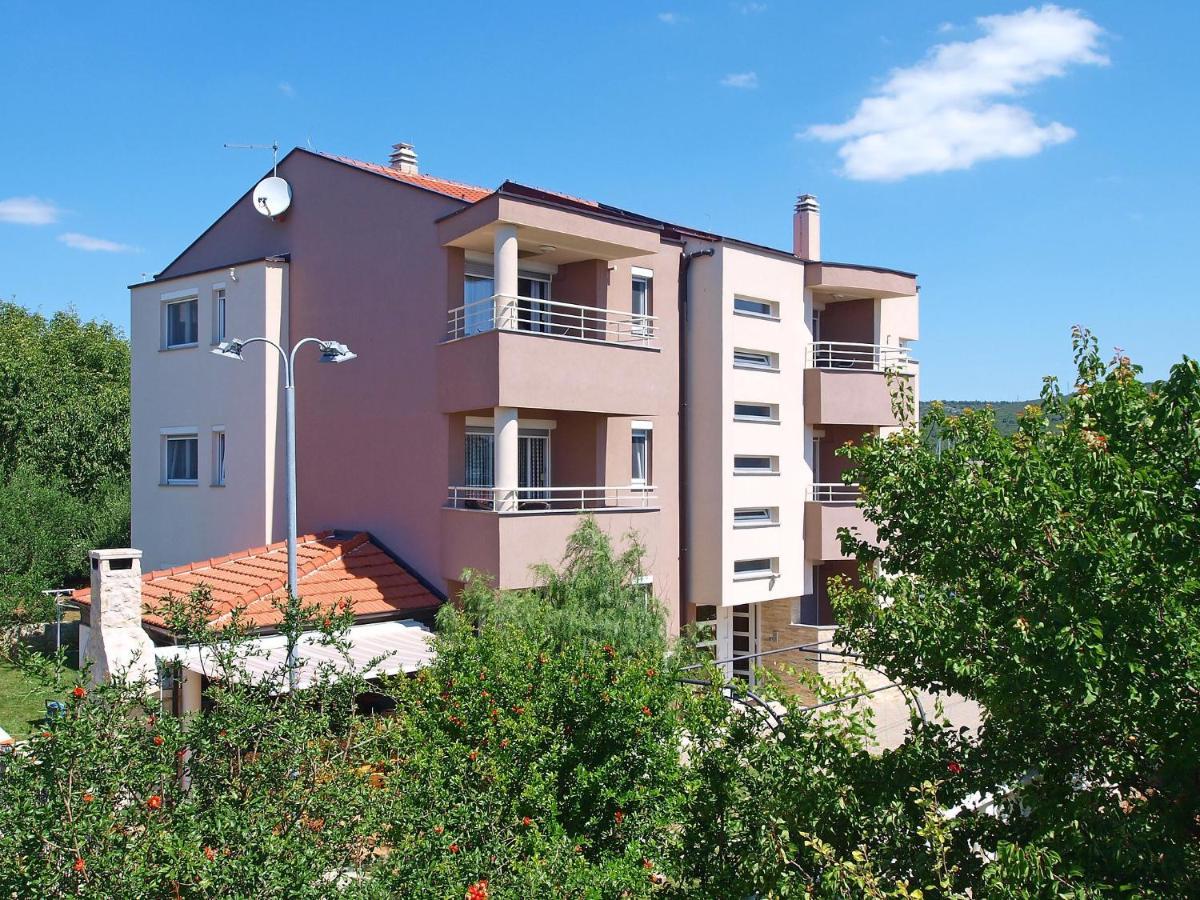 Apartment Marko By Interhome ビビニェ エクステリア 写真